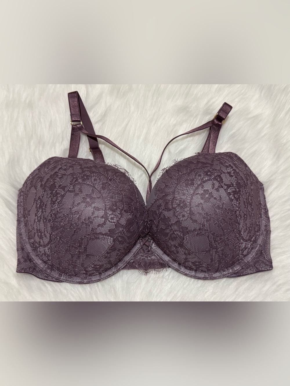 Victoria’s Secret Very Sexy Push Up Bra Size 36DD Purple Lace Front Straps NWOT